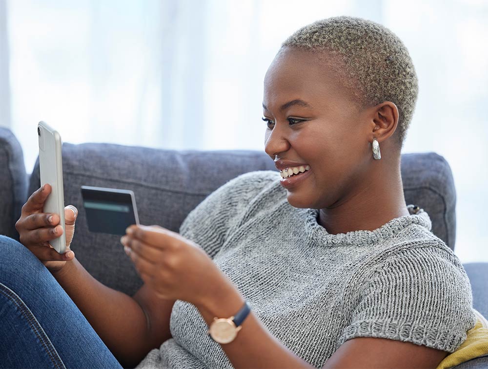 woman doing digital banking with DEXSTA, online banking